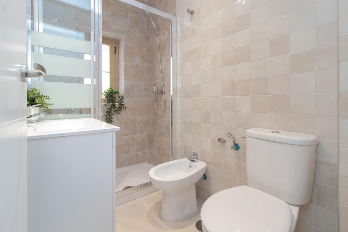 C93 - Trendy Two Bedrooms In Ollerias Málaga Exteriör bild